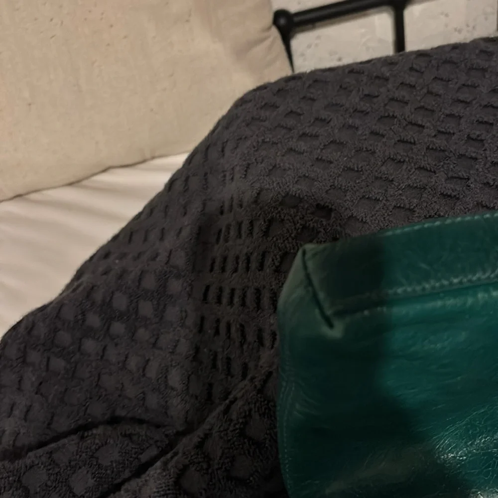 Tory Burch bag - Picture 7 of 8